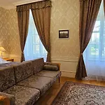 Отель Zamecky