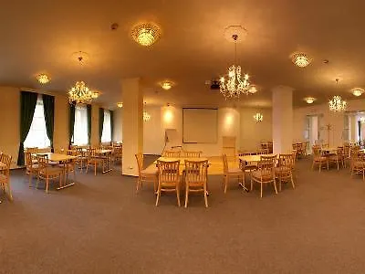 Hotel Zamecky 4*
